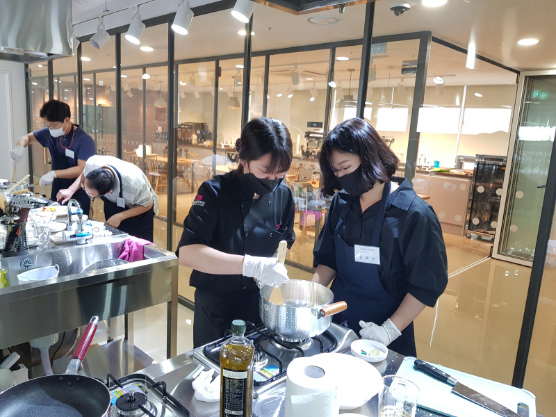 서울시, 골목상권 살릴 청년사장님 양성…실전형 교육 + 7000만원 융자