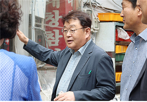 박성효 소진공 이사장, 장마철 전통시장 안전 점검 나서